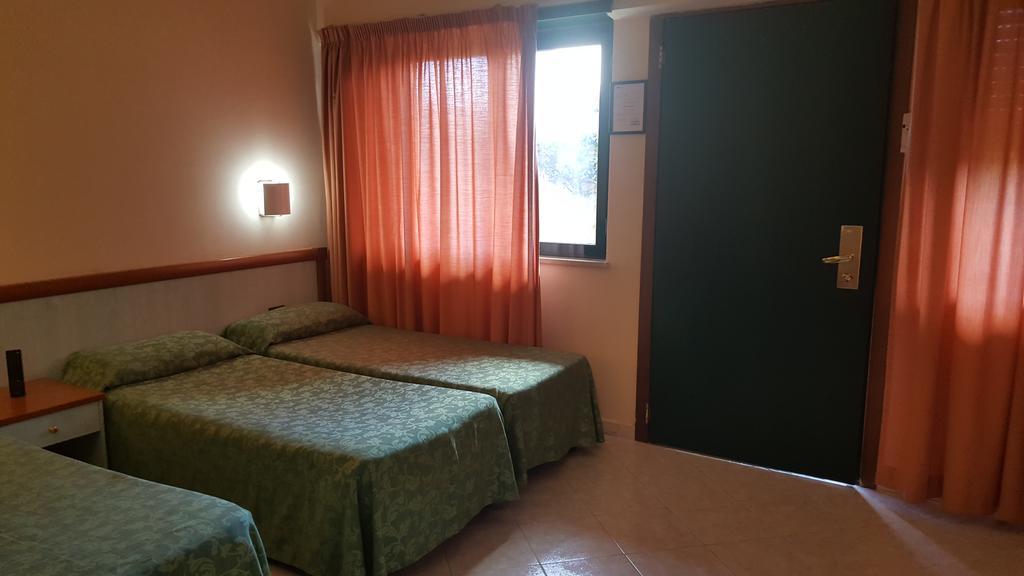 Hotel Laurence Рим Екстер'єр фото