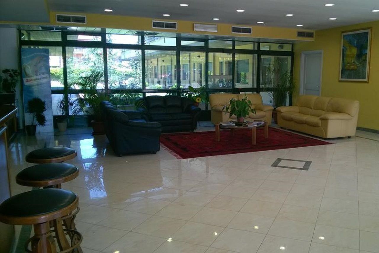 Hotel Laurence Рим Екстер'єр фото